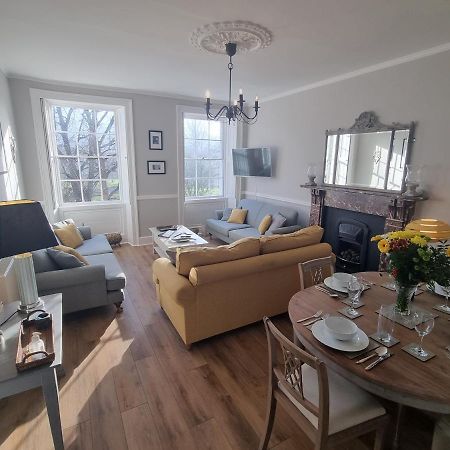 Park View Two-Bedroom Apartment Бат Экстерьер фото